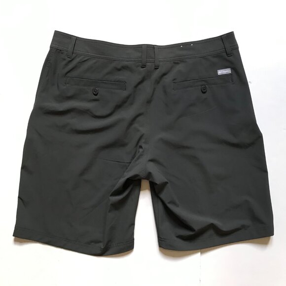 Columbia Washed Out Flat Front Hybrid Shorts Mens 38 Gray 10" Inseam Polyester - Picture 10 of 12